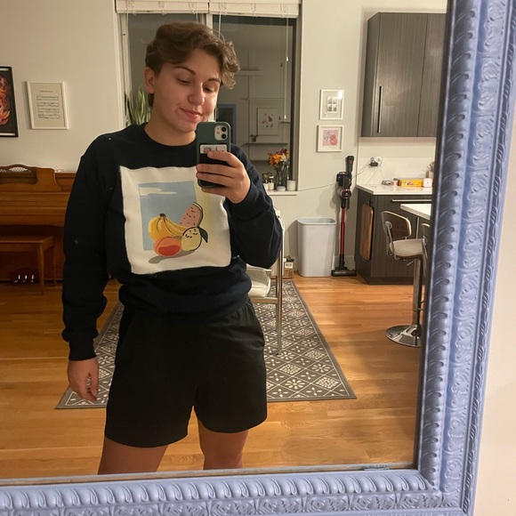 MEET YOUR SELLER 👋🏼 - Picture 5 of 6